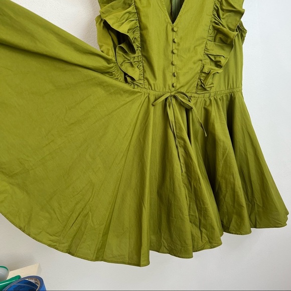 Pretty Little Thing Olive Poplin Button Detail Flare Short Romper Size 8 - Picture 4 of 14